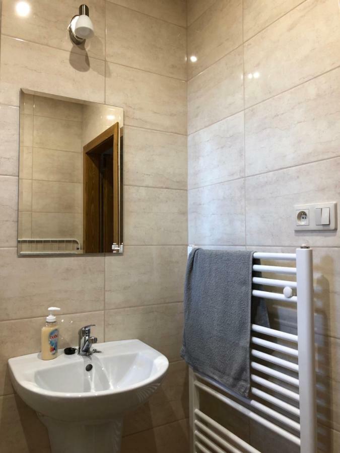 Nero Apartman Veľký Meder Bagian luar foto